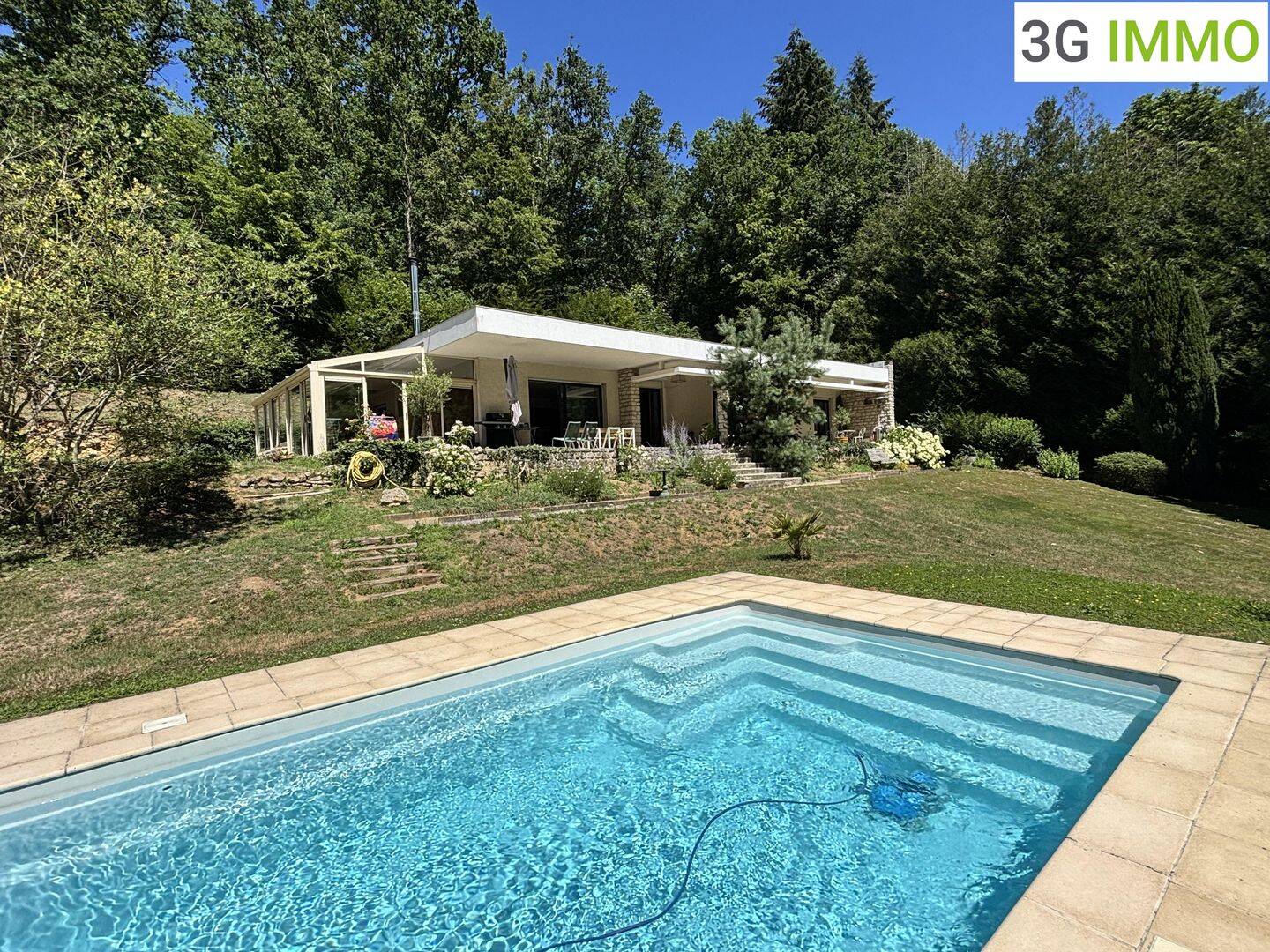 Maison 6 pièces 131 m² · à Cuise-la-Motte · 131 m² · 450 000 €
