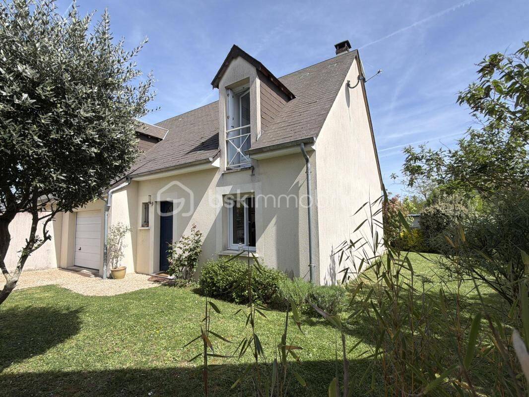 Maison 5 pièces 106 m² · à Azay-sur-Cher · 106 m² · 262 500 €