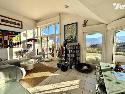 Appartement à vendre 532 000 € 4 pièces 3 chambres 98,4 m² Étage 5/5 Meylan 38240