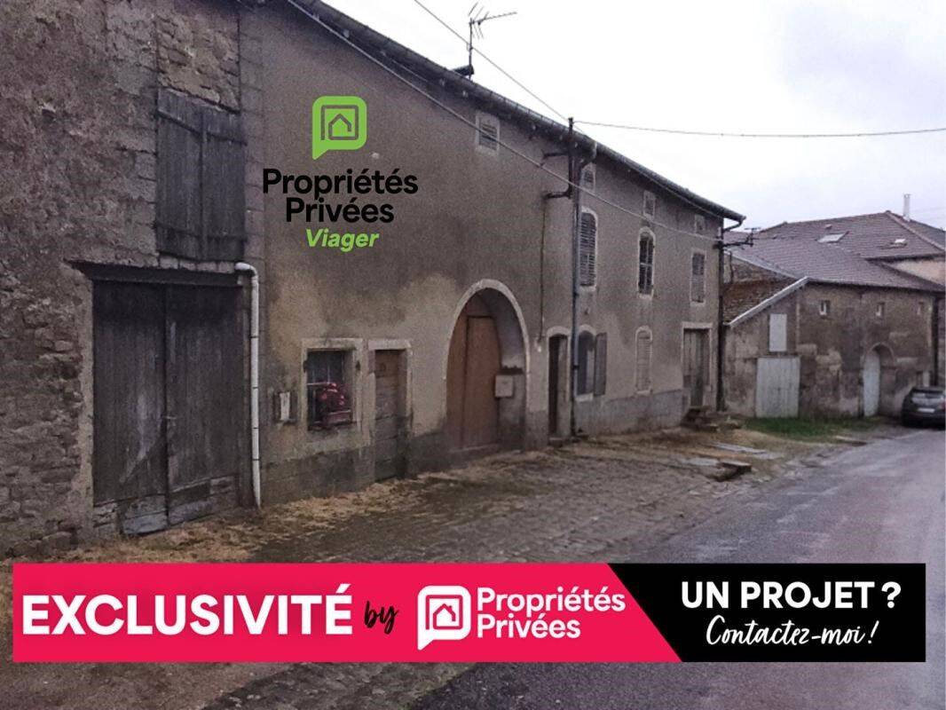 Maison 14 pièces 230 m² · à Vioménil · 230 m² · 68 500 €
