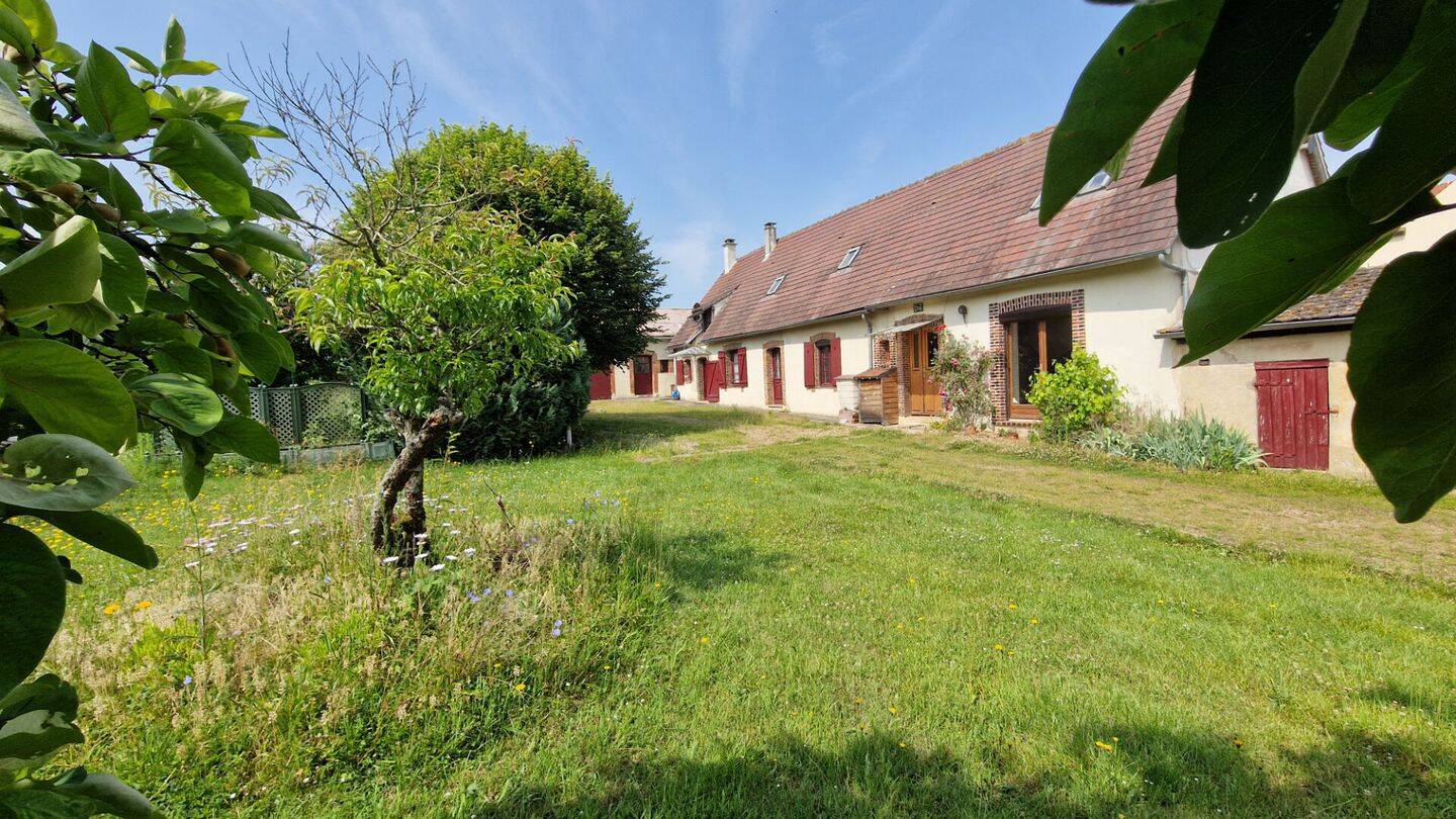 Maison 5 pièces 123 m² · à Maintenon · 123 m² · 231 000 €