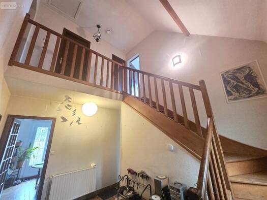 Maison à vendre 250 000 € 5 pièces 4 chambres 137 m² 1 768 m² de terrain Neuillé-le-Lierre 37380