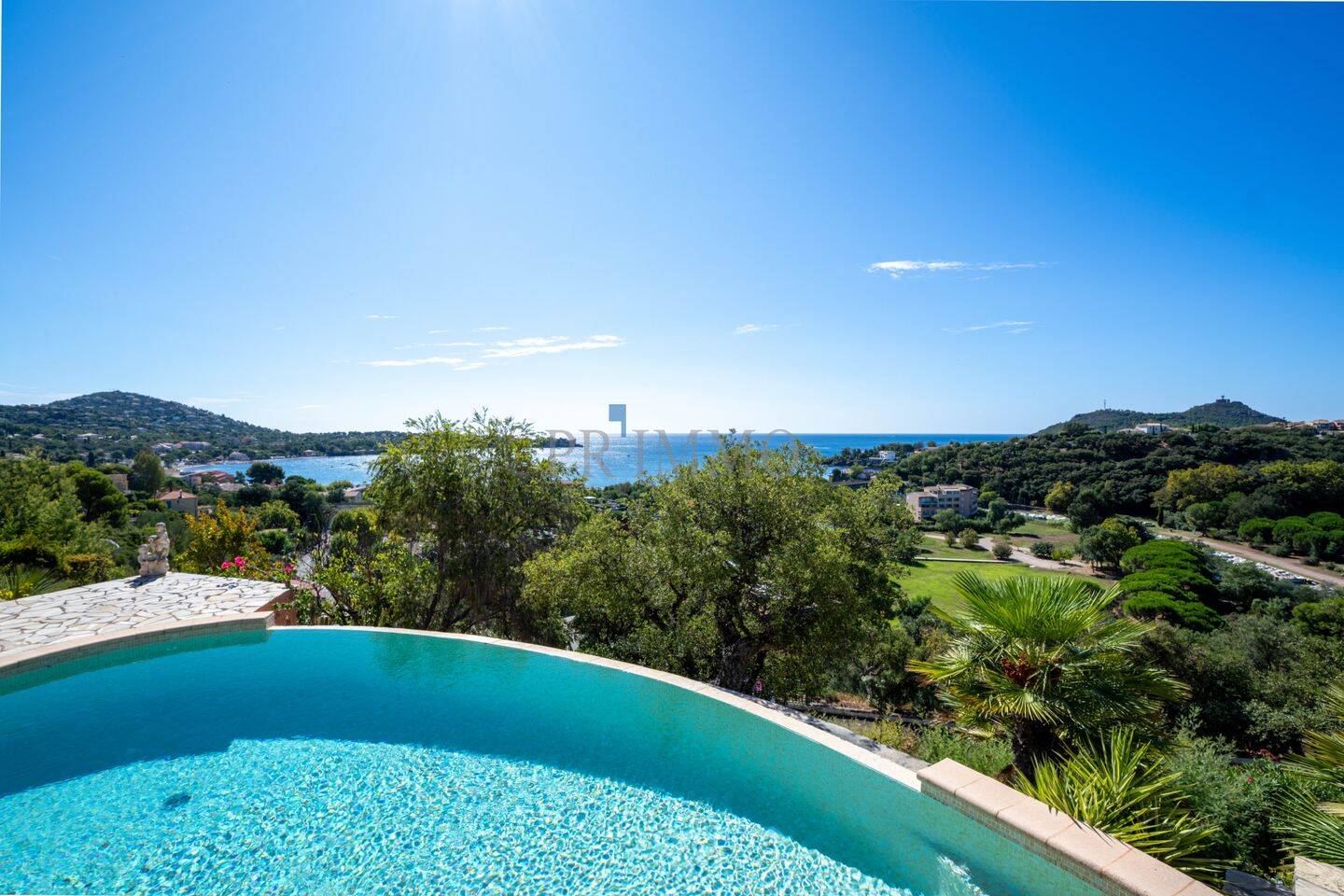 Maison 4 pièces 110 m² · à Saint-Raphaël · 110 m² · 1 260 000 €