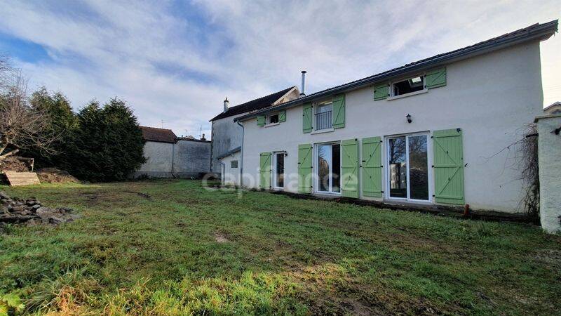 Maison 5 pièces 120 m² · à Luxeuil-les-Bains · 120 m² · 83 000 €