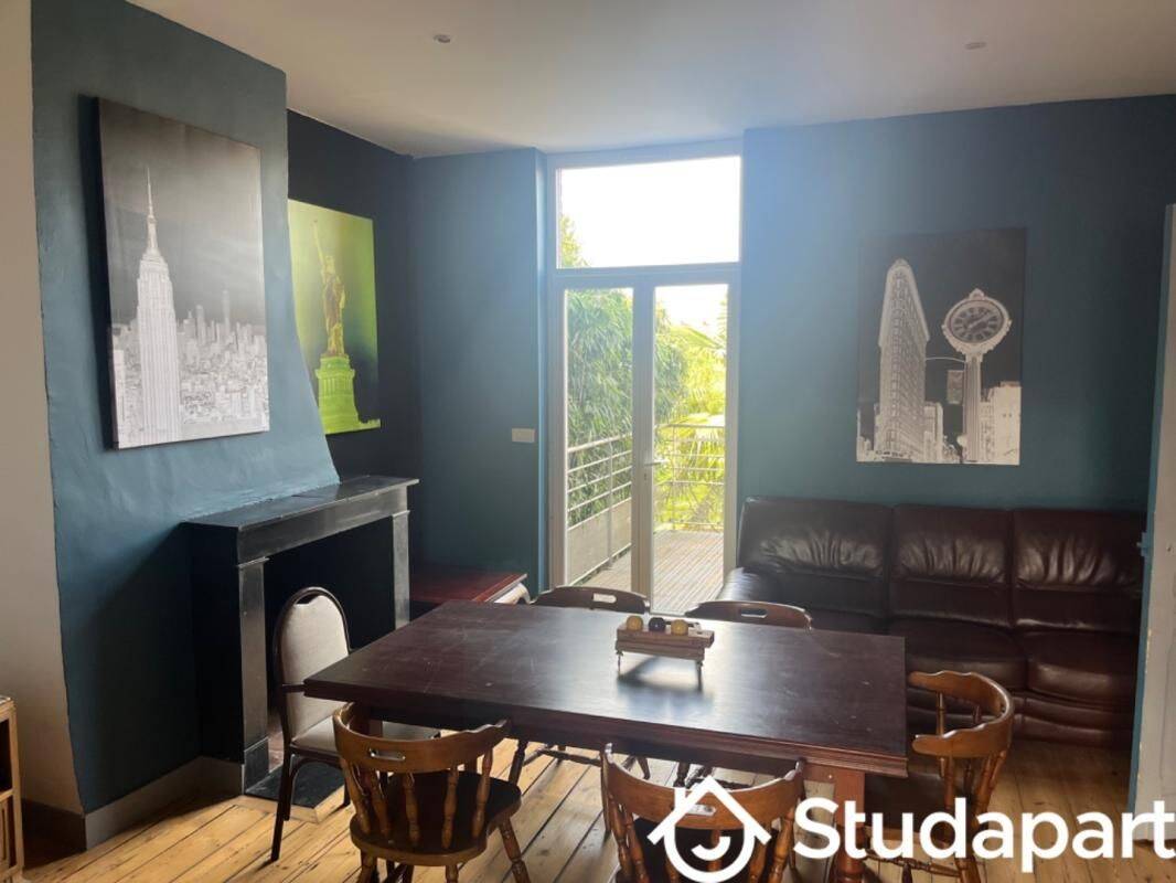 1 pièce 14 m² · à Lille · 14 m² · 570 €/mois