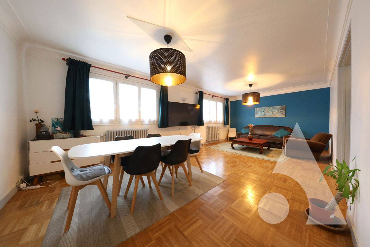 Maison 8 pièces 132 m² · à Corbeil-Essonnes · 132,2 m² · 342 500 €