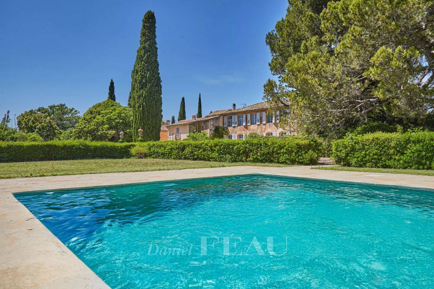 Maison 12 pièces 550 m² · à Aix-en-Provence · 550 m² · 3 500 000 €