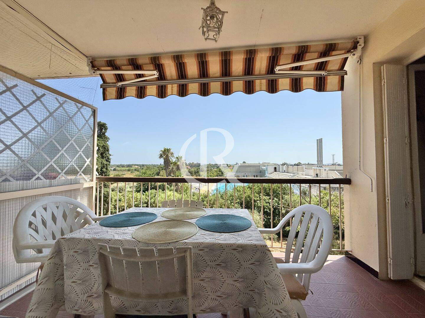 Appartement 4 pièces 75 m² · à Hyères · 75,2 m² · 212 000 €