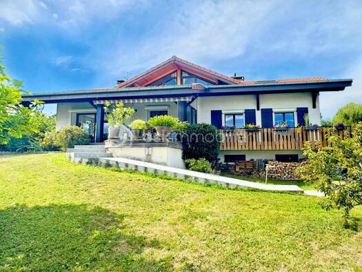 Villa à vendre 985 000 € 6 pièces 4 chambres 167 m² 1 601 m² de terrain Epagny Metz-Tessy 74370