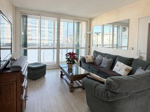 Appartement à vendre 340 000 € 5 pièces 3 chambres 94,6 m² Étage 5/6 Annecy 74000