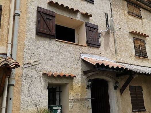 Maison à vendre 120 000 € 2 pièces 1 chambre 43 m² Séranon 06750