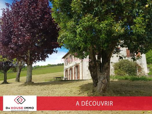 Maison à vendre 424 750 € 8 pièces 6 chambres 215 m² 22 000 m² de terrain Grand-Brassac 24350