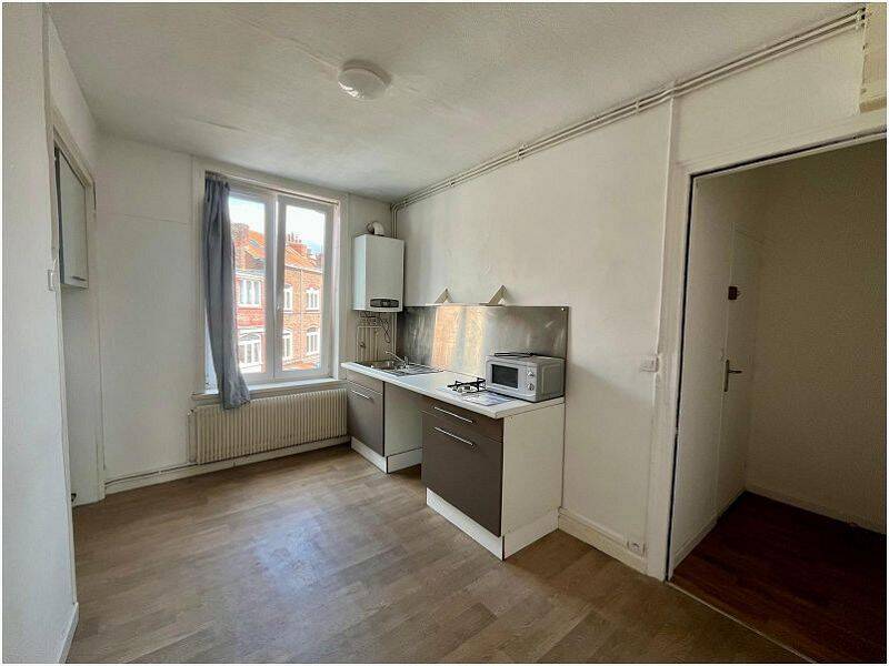 Appartement 1 pièce 28 m² · à Lille · 27,5 m² · 470 €/mois