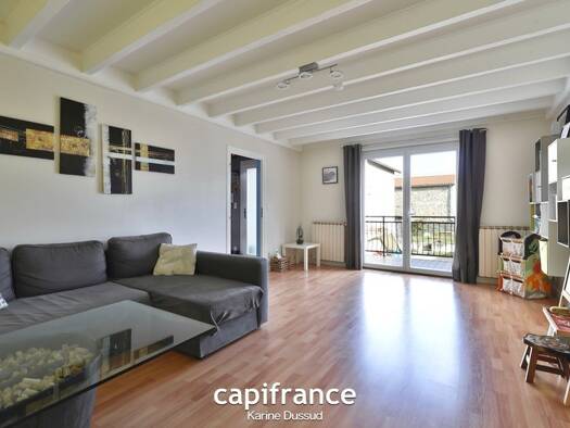 Duplex à vendre 318 000 € 6 pièces 3 chambres 138 m² Soucieu-en-Jarrest 69510