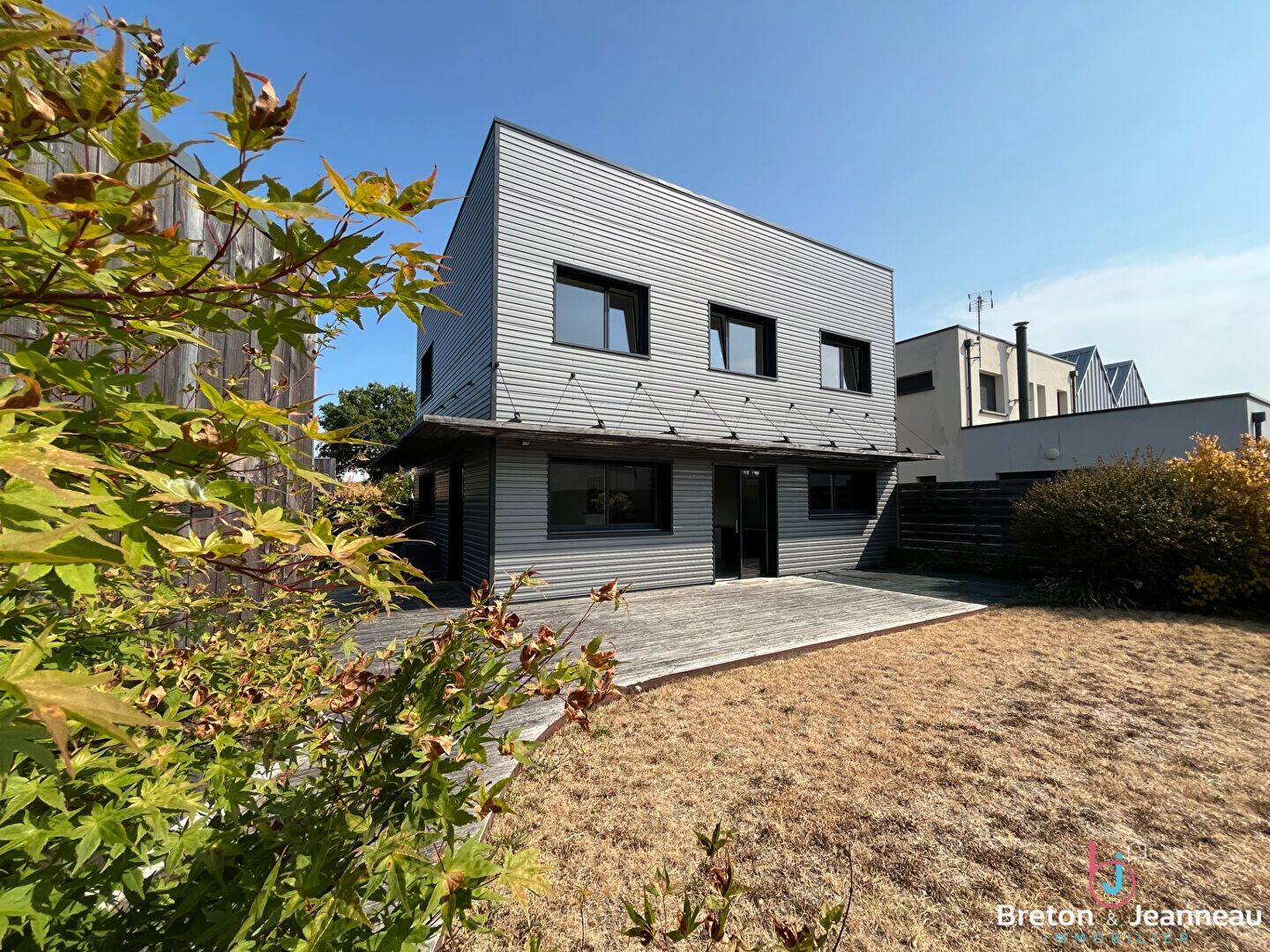 Maison 6 pièces 118 m² · à Laval · 118 m² · 1 200 €/mois