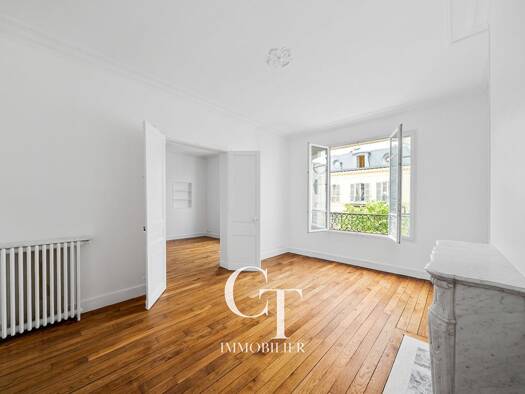 Appartement à vendre 880 000 € 4 pièces 2 chambres 93,34 m² Étage 1/4 Notre Dame Versailles 78000