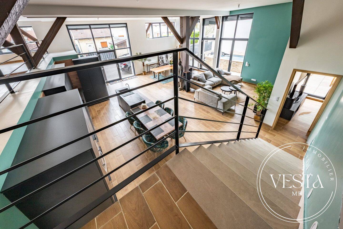 Maison 8 pièces 281 m² · à Dijon · 281 m² · 699 000 €