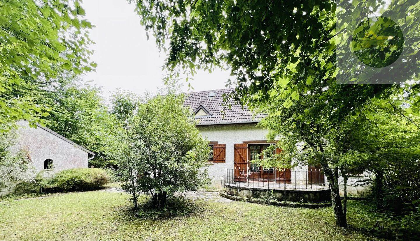 Maison 5 pièces 90 m² · à Bazoches-sur-le-Betz · 90 m² · 137 000 €