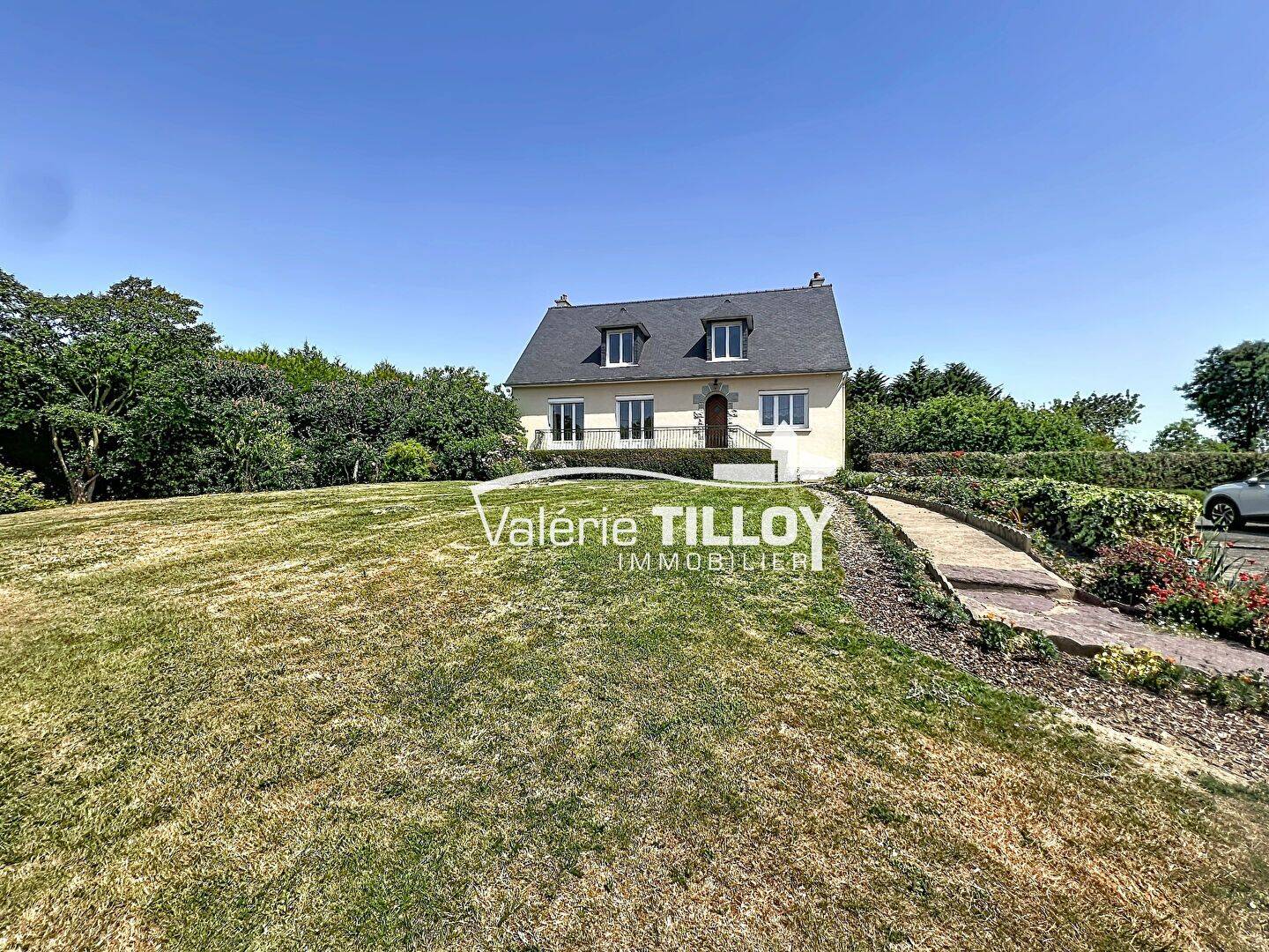 Maison 6 pièces 95 m² · à La Chapelle-Bouëxic · 95 m² · 238 050 €