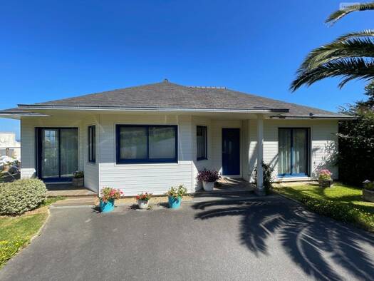 Maison de plain-pied à vendre 483 000 € 6 pièces 4 chambres 114 m² 1 289 m² de terrain Plougasnou 29630