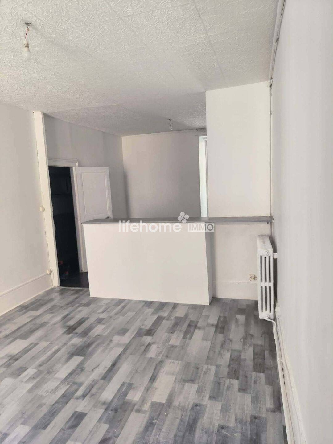 Maison 3 pièces 75 m² · à Issoudun · 75 m² · 64 000 €