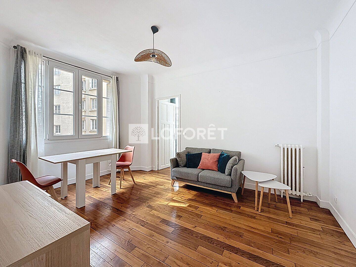 Appartement 2 pièces 37 m² · à Courbevoie · 37,4 m² · 1 263 €/mois