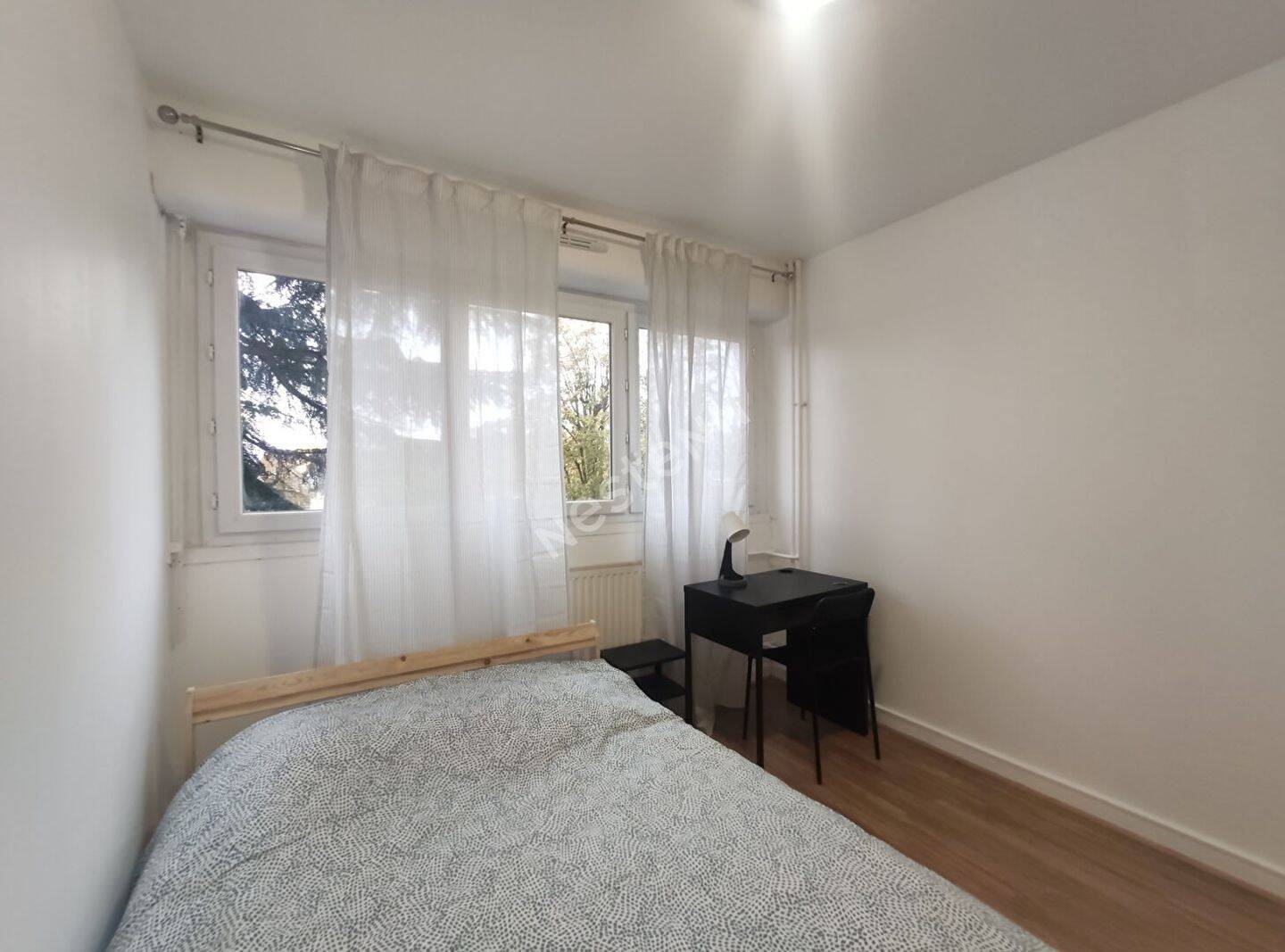 1 pièce 11 m² · à Pontoise · 11 m² · 430 €