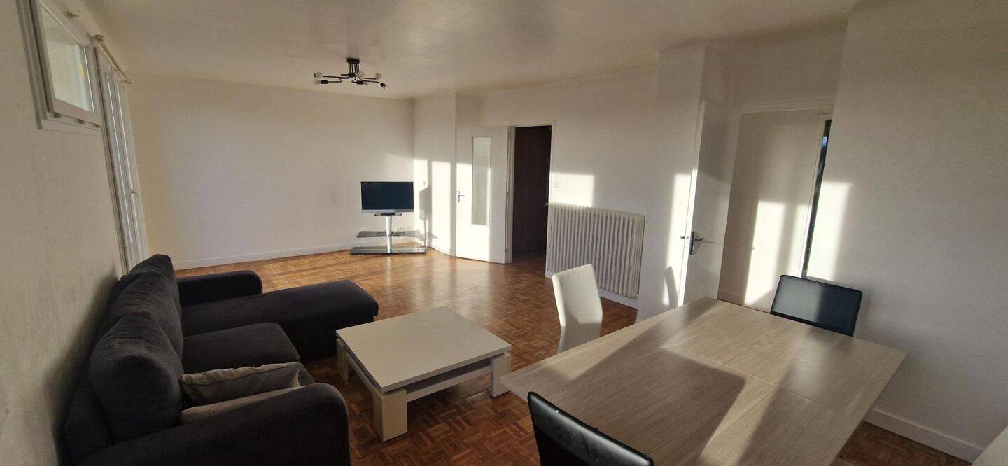 Appartement 3 pièces 72 m² · à Guingamp · 72,3 m² · 740 €