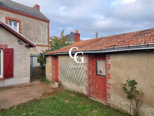 Maison à vendre 262 500 € 4 pièces 2 chambres 85,9 m² 157 m² de terrain Nord de la route de Bouguenais La Montagne 44620