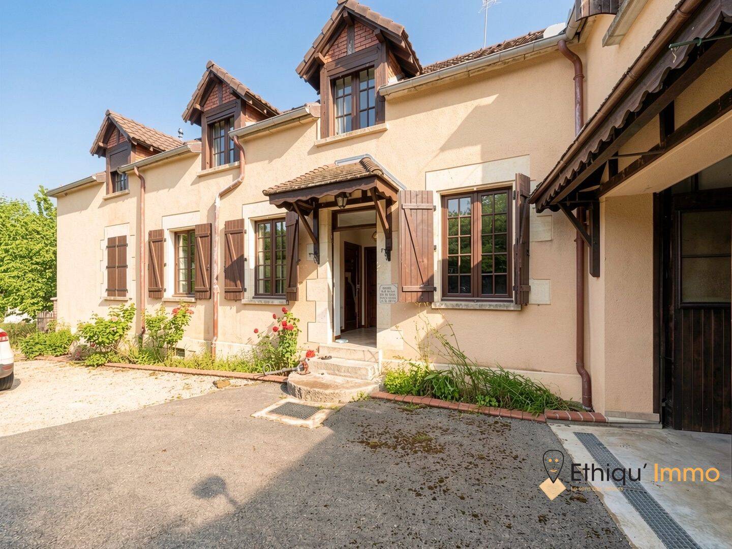 Maison 7 pièces 134 m² · à Bertignolles · 134,3 m² · 112 350 €