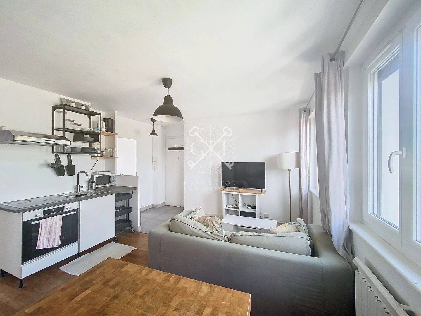 Appartement 4 pièces 57 m² · à Vénissieux · 56,7 m² · 1 230 €/mois