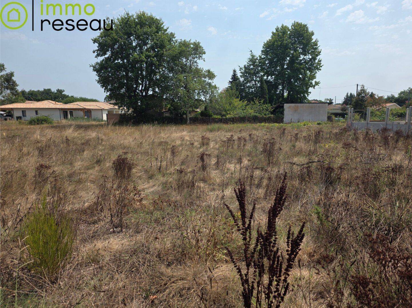 Terrain de 603 m² à Le Teich - photo 2
