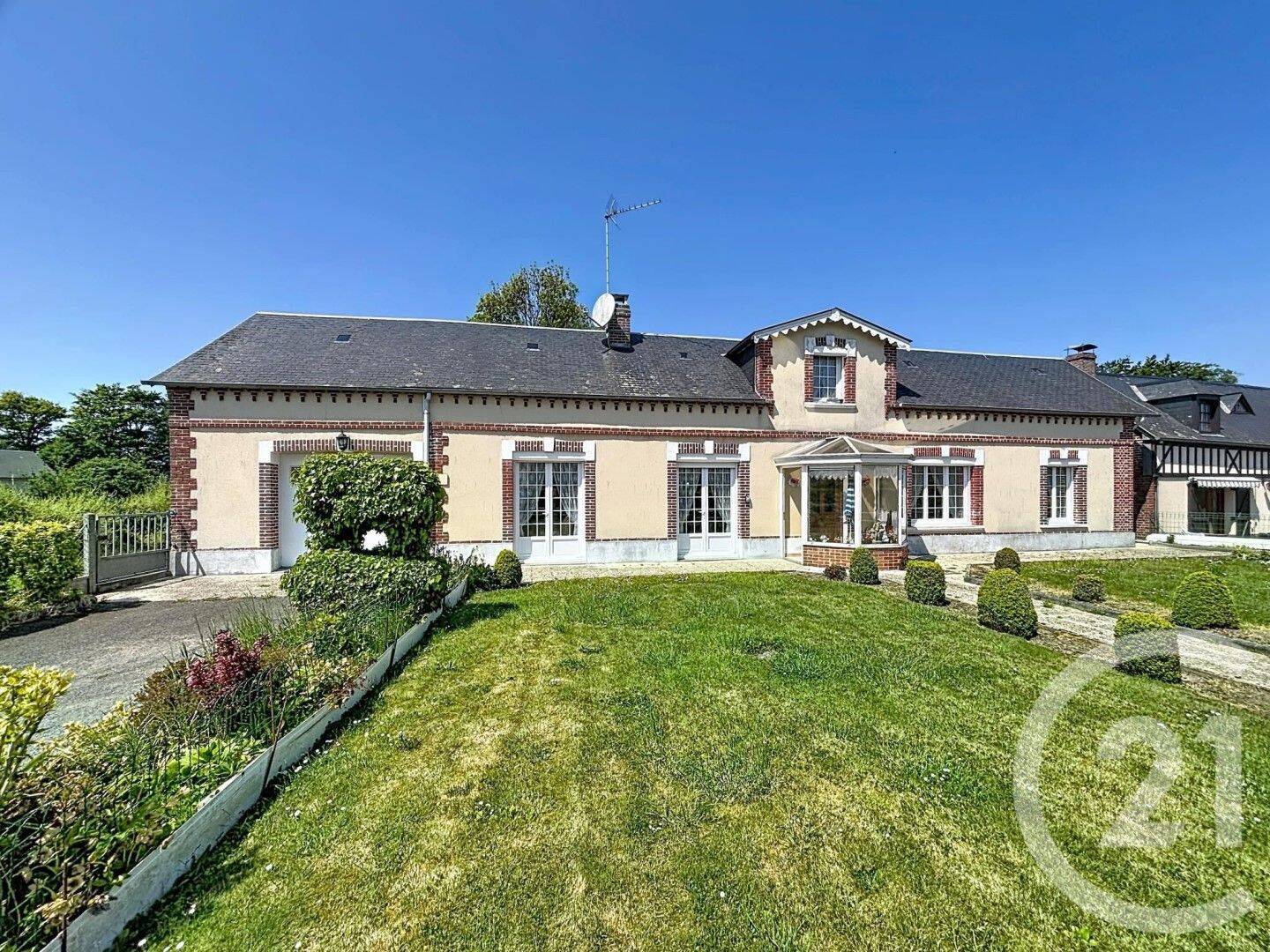 Maison 4 pièces 109 m² · à Sassetot-le-Mauconduit · 109 m² · 220 000 €