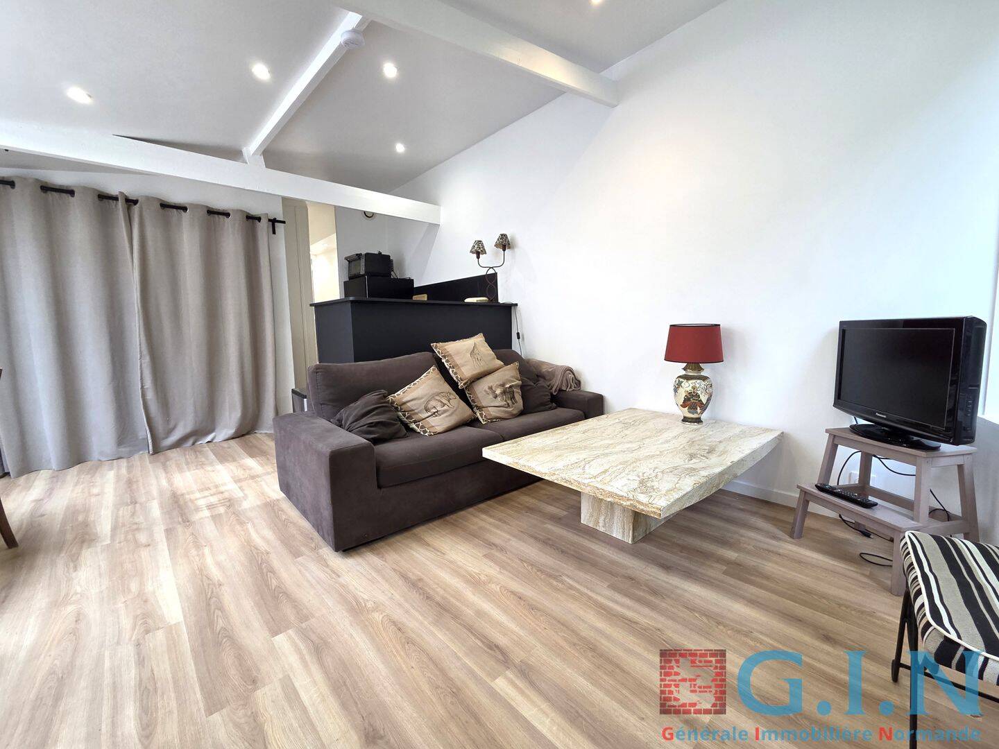 Maison 3 pièces 38 m² · à Rouen · 37,9 m² · 880 €