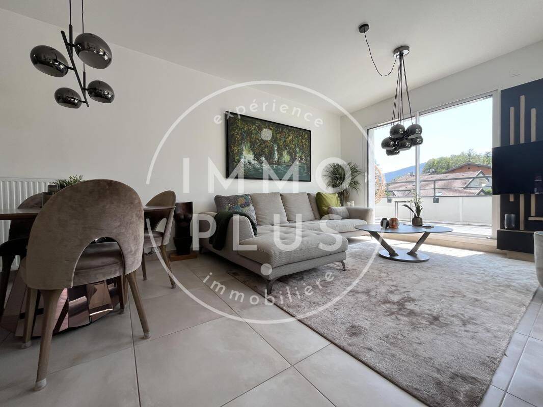 Appartement 4 pièces 85 m² · à Sevrier · 85 m² · 2 500 €