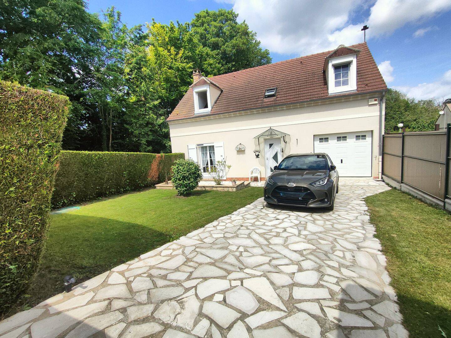Maison 4 pièces 101 m² · à Ambleville · 101 m² · 299 000 €