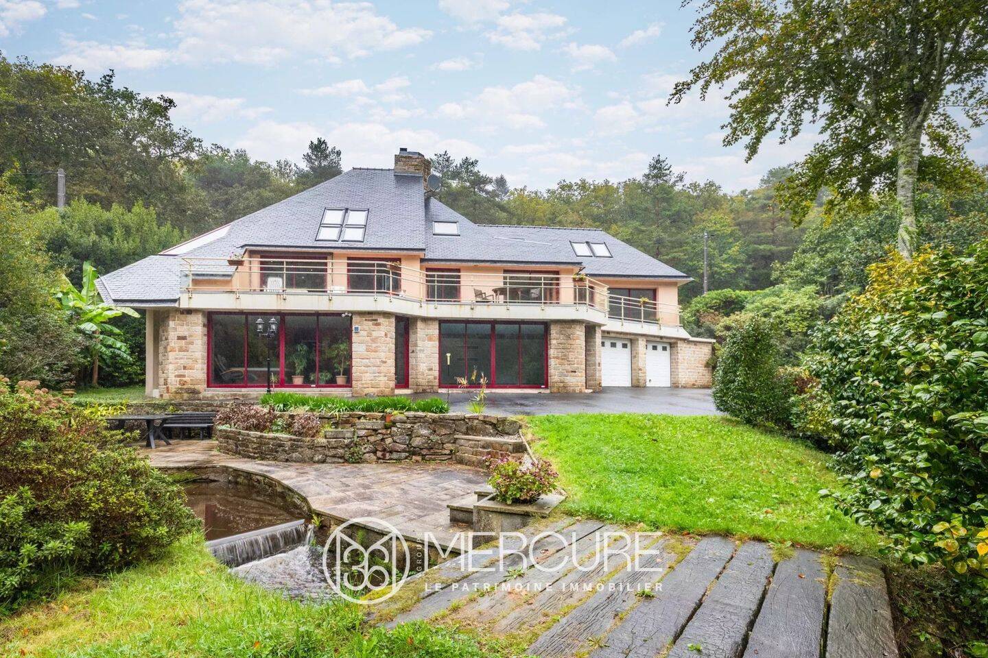 Maison 10 pièces 310 m² · à Quimper · 310 m² · 799 000 €
