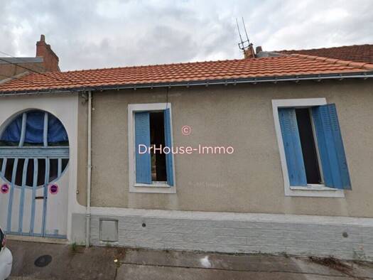Maison à vendre 323 600 € 5 pièces 2 chambres 105 m² 500 m² de terrain Zola Nantes 44100