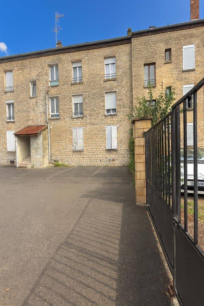 Appartement 2 pièces 28 m² · à Persan · 28 m² · 780 €