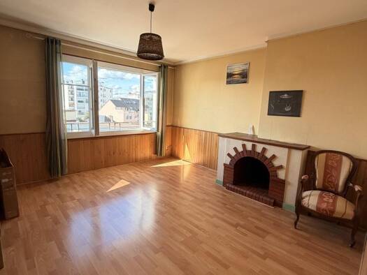 Appartement à vendre 89 000 € 2 chambres 64 m² RDC Tarbes 65000