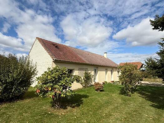 Maison de plain-pied à vendre 339 000 € 5 pièces 3 chambres 126 m² 1 745 m² de terrain Boos 76520