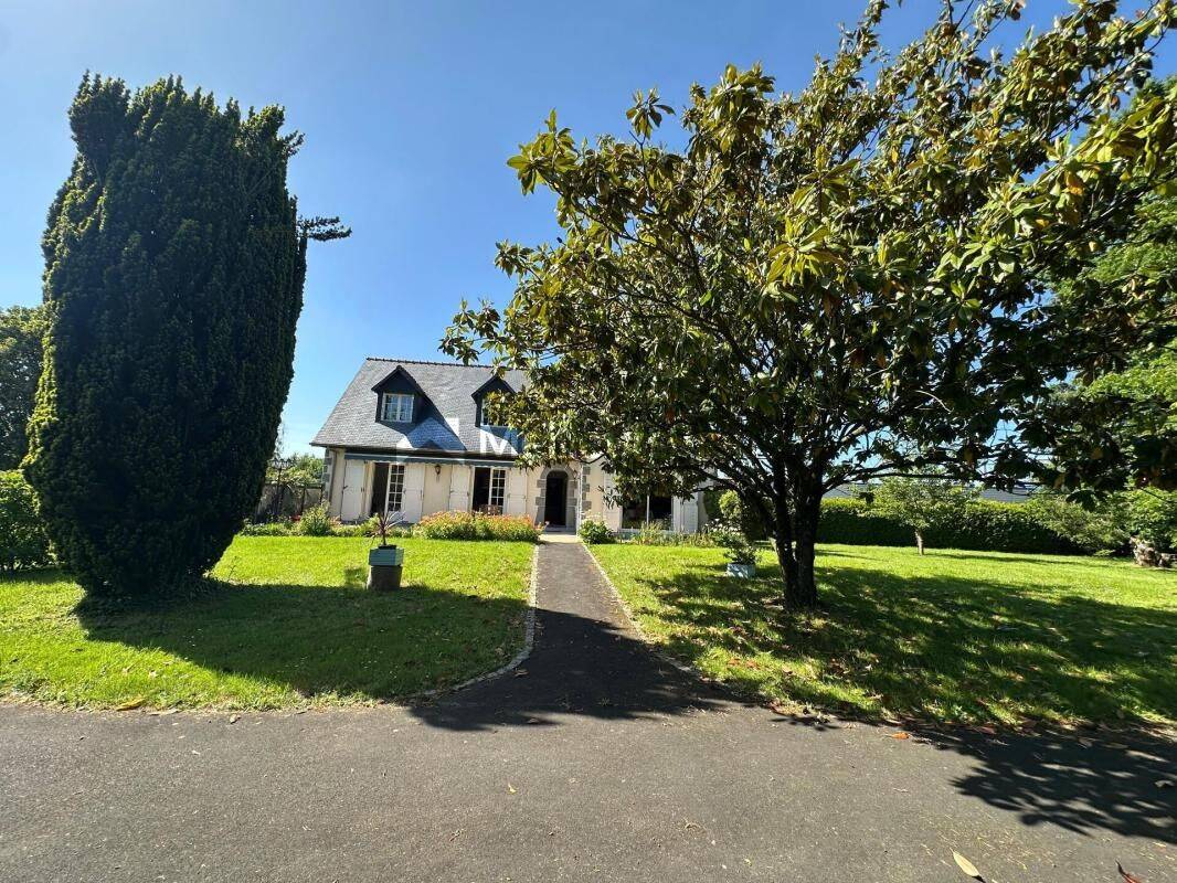 Maison 7 pièces 150 m² · à Sargé-lès-le-Mans · 150 m² · 364 000 €