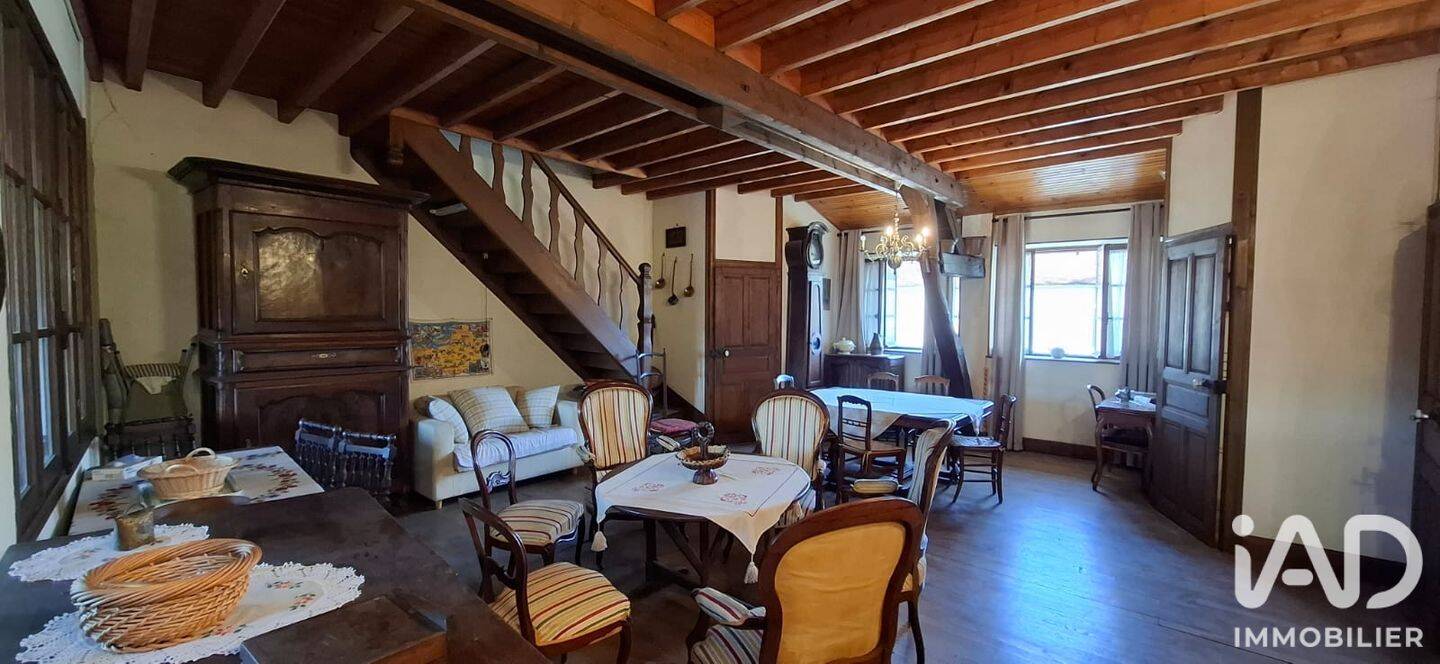 Maison 7 pièces 160 m² · à Landreville · 160 m² · 58 000 €