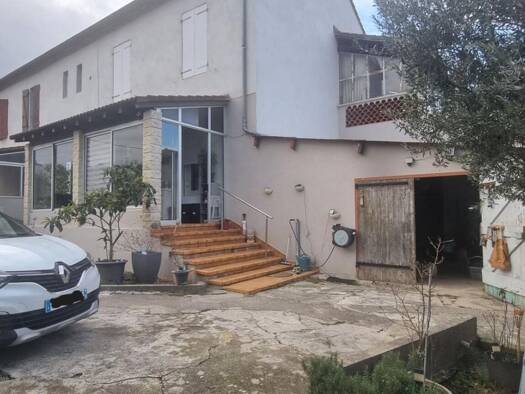 Appartement à vendre 177 400 € 4 pièces 2 chambres 66 m² RDC Plateau Le Teil 07400