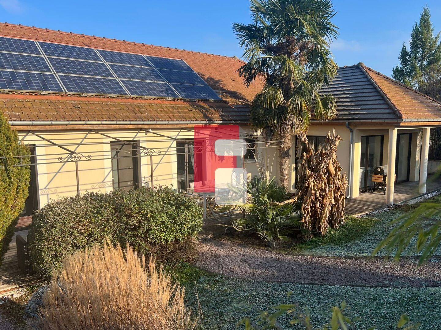 Maison 10 pièces 171 m² · à Courteranges · 171 m² · 290 000 €
