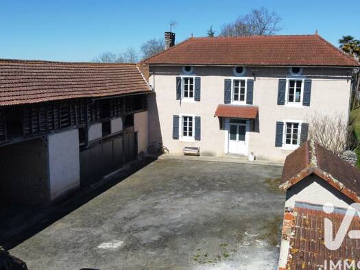 Maison à vendre 230 000 € 4 pièces 3 chambres 134 m² 7 000 m² de terrain Bouilh-Péreuilh 65350