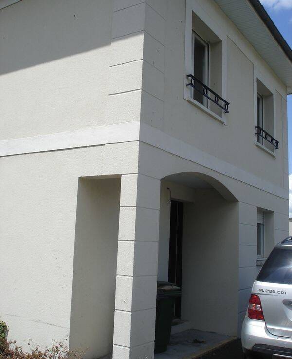 Maison 5 pièces 110 m² · à Pessac · 110 m² · 2 000 €/mois