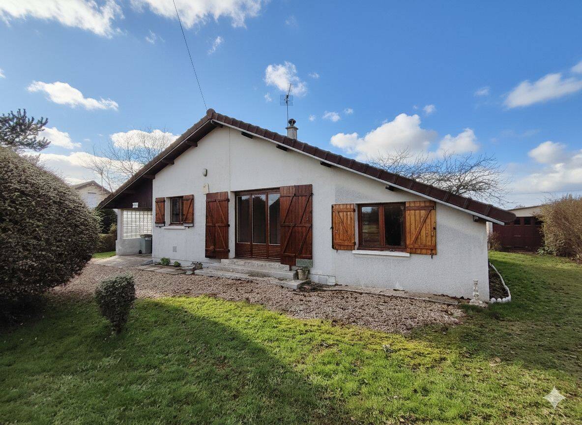 Maison 4 pièces 78 m² · à St Valerien · 78 m² · 109 000 €