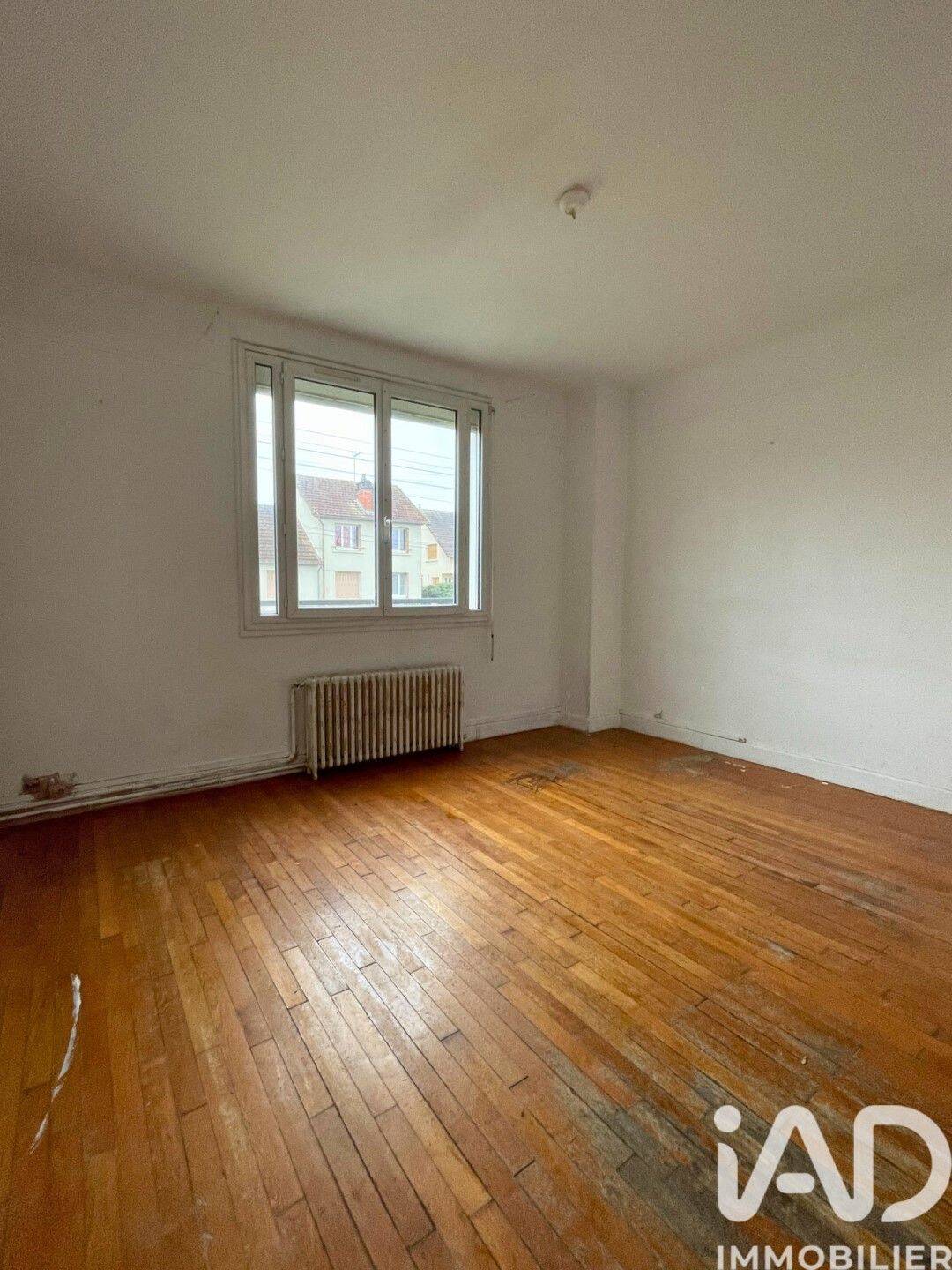 Maison 5 pièces 97 m² · à Bourges · 97 m² · 94 900 €