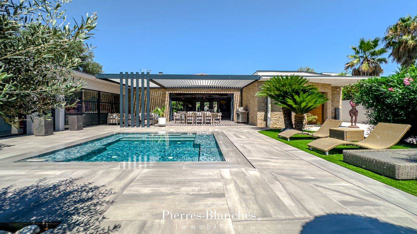 Maison 5 pièces 270 m² · à Agde · 270 m² · 1 590 000 €